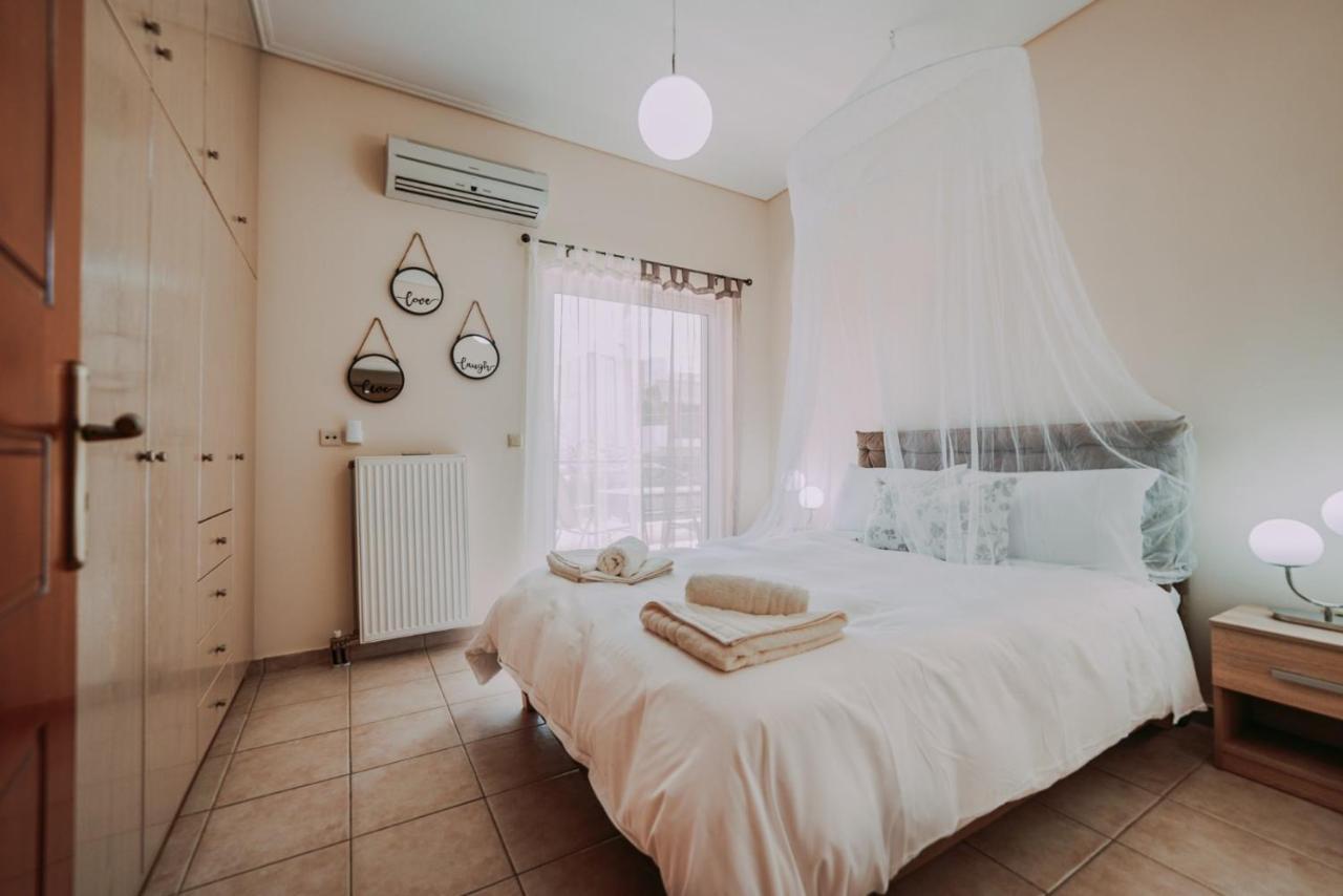 Bessis Apartments Kalamata Eksteriør billede