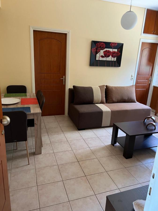 Bessis Apartments Kalamata Eksteriør billede